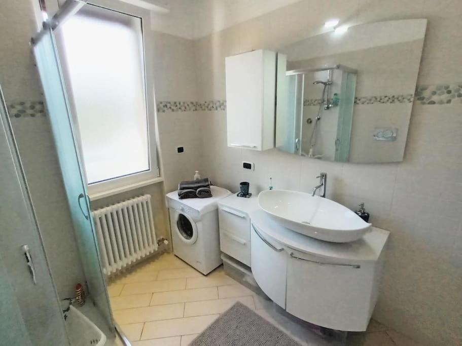 Appartamento Con Stupenda Vista Mare Zona Bristol Rapallo Extérieur photo