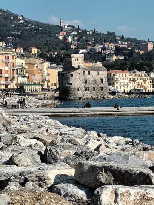 Appartamento Con Stupenda Vista Mare Zona Bristol Rapallo Extérieur photo