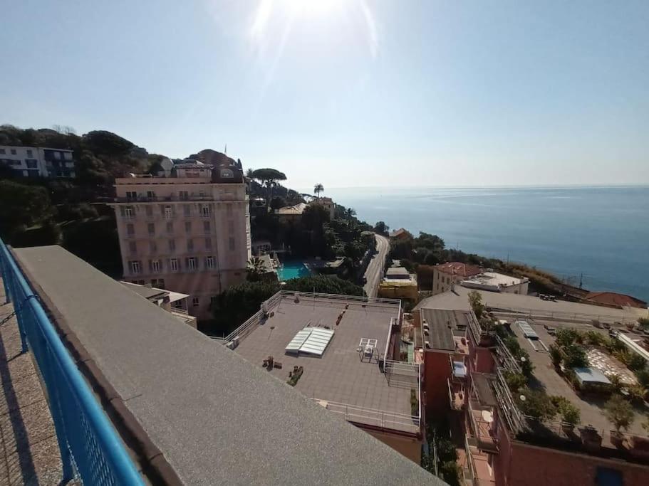Appartamento Con Stupenda Vista Mare Zona Bristol Rapallo Extérieur photo